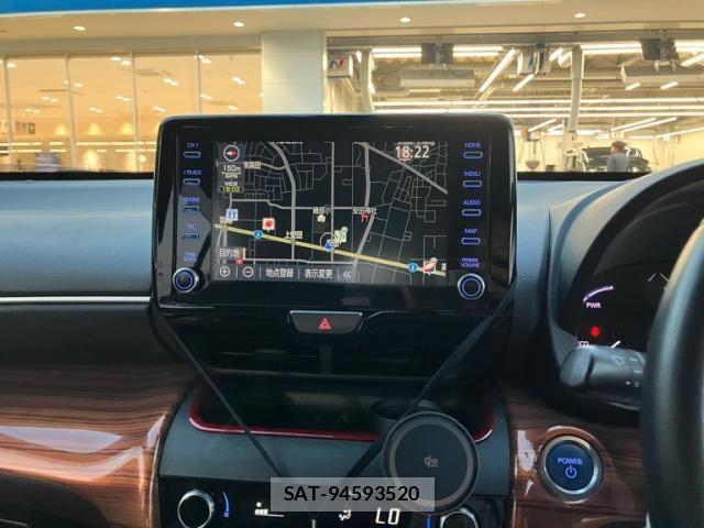 Toyota YARIS CROSS 2020-11 8747121-7