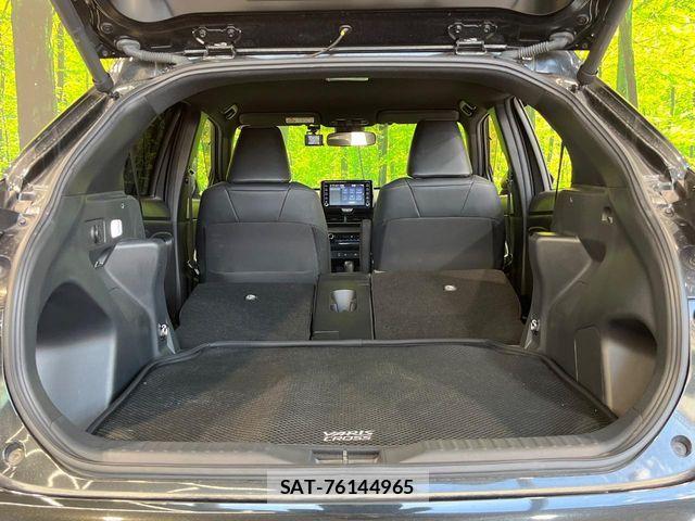 Toyota YARIS CROSS 2023-12 8747101-9