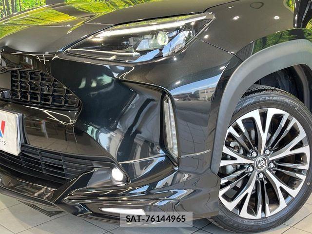 Toyota YARIS CROSS 2023-12 8747101-11