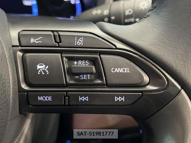 Toyota YARIS CROSS 2021-07 8747104-5