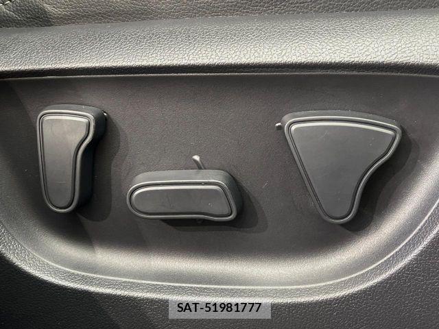 Toyota YARIS CROSS 2021-07 8747104-7