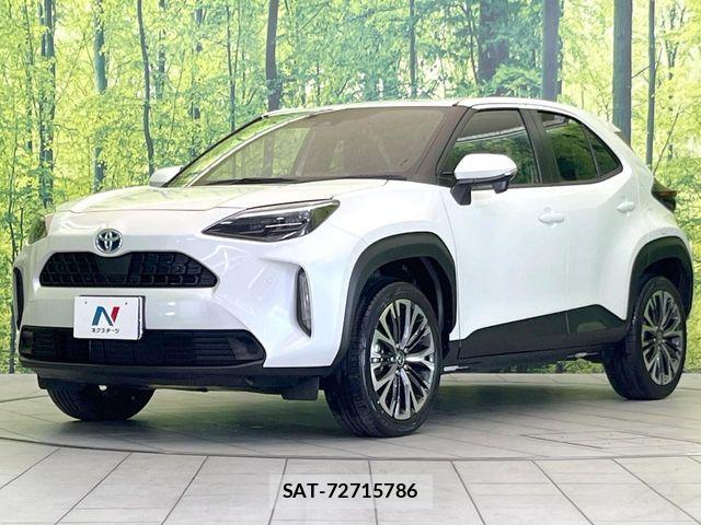 Toyota YARIS CROSS 2022-09 8747112-13