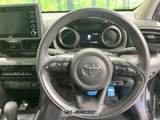 Toyota YARIS CROSS 2021-12 8782807-10