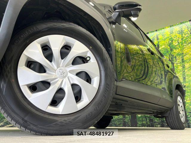 Toyota YARIS CROSS 2021-12 8782807-12