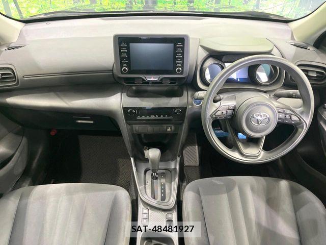 Toyota YARIS CROSS 2021-12 8782807-1