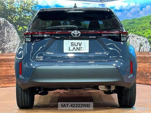 Toyota YARIS CROSS 2024-08 8782792-15