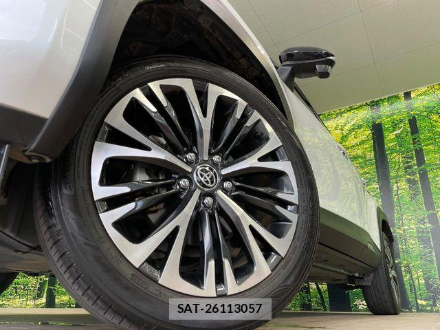 Toyota YARIS CROSS 2023-10 8782795-12