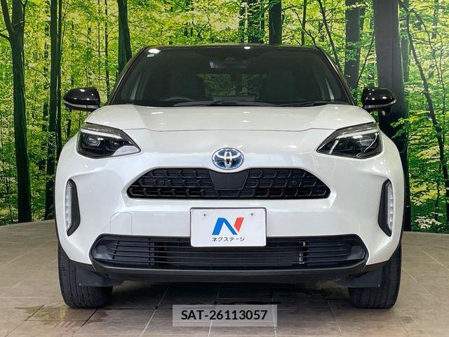 Toyota YARIS CROSS 2023-10 8782795-13