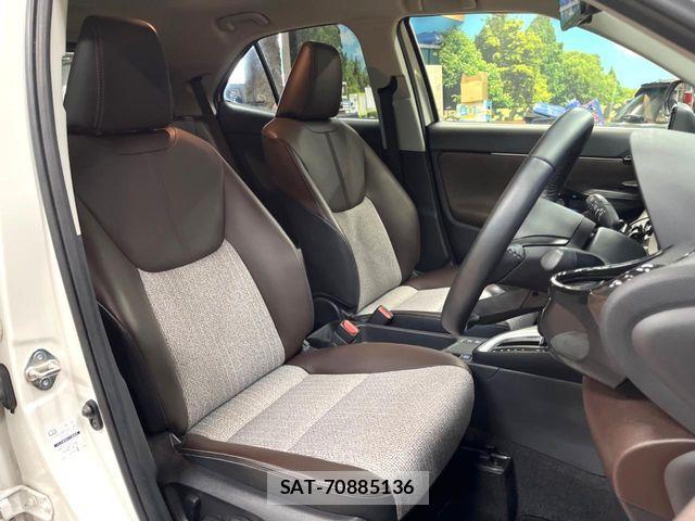 Toyota YARIS CROSS 2022-01 8782797-8