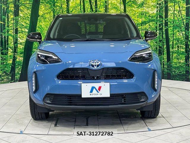 Toyota YARIS CROSS 2021-09 8782802-13