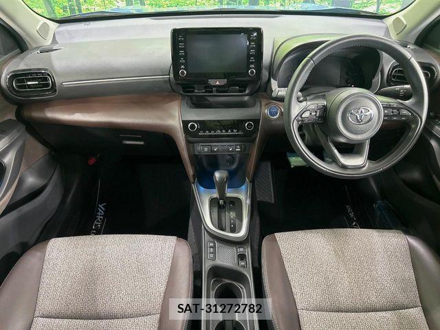Toyota YARIS CROSS 2021-09 8782802-1