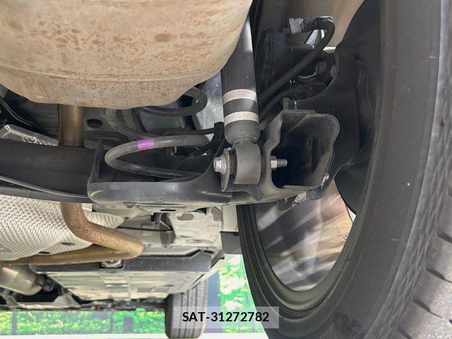 Toyota YARIS CROSS 2021-09 8782802-19