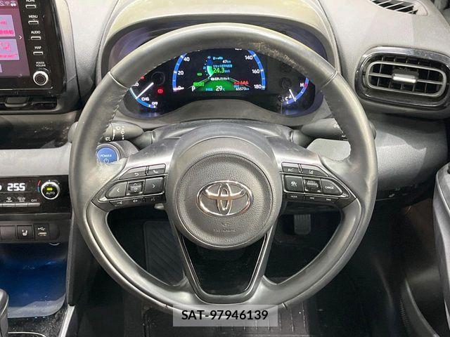 Toyota YARIS CROSS 2023-02 8782801-10