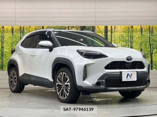 Toyota YARIS CROSS 2023-02 8782801-15