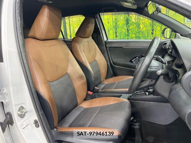 Toyota YARIS CROSS 2023-02 8782801-7