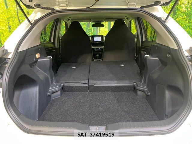 Toyota YARIS CROSS 2022-08 8832702-10