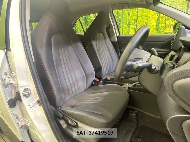 Toyota YARIS CROSS 2022-08 8832702-8