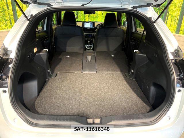 Toyota YARIS CROSS 2023-01 8832693-9