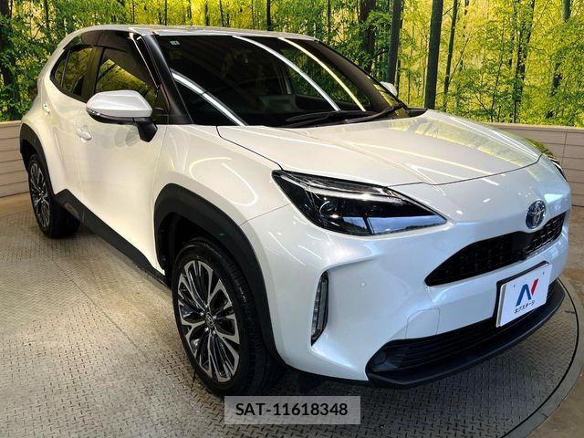 Toyota YARIS CROSS 2023-01 8832693-15