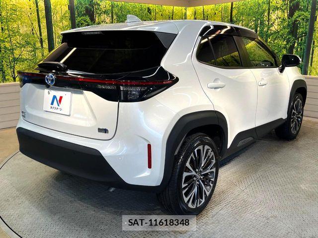 Toyota YARIS CROSS 2023-01 8832693-16