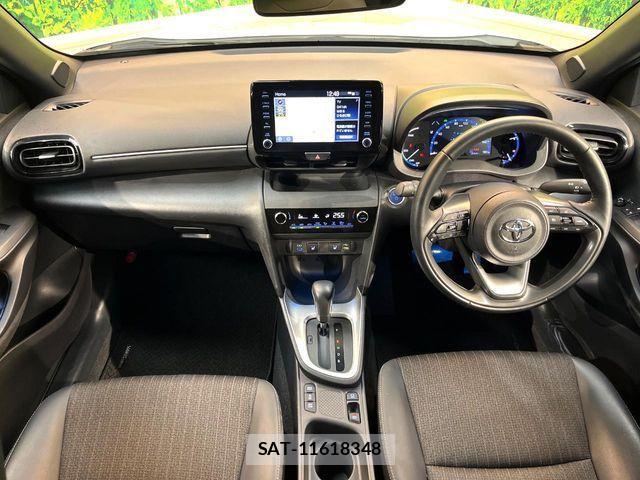 Toyota YARIS CROSS 2023-01 8832693-1