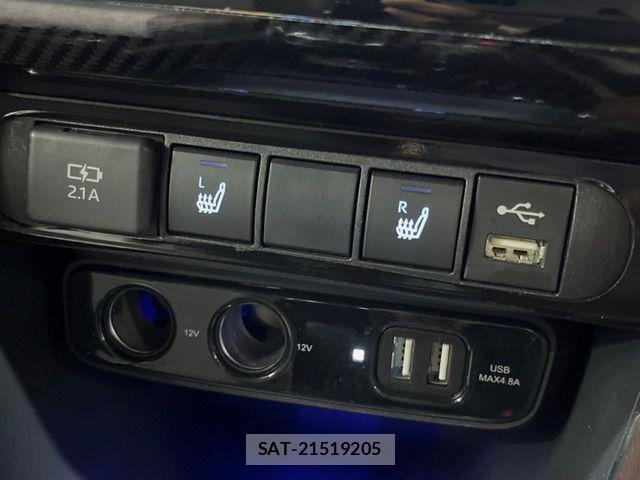Toyota YARIS CROSS 2021-03 8832697-7