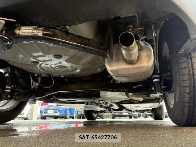 Toyota YARIS CROSS 2020-12 8832707-17