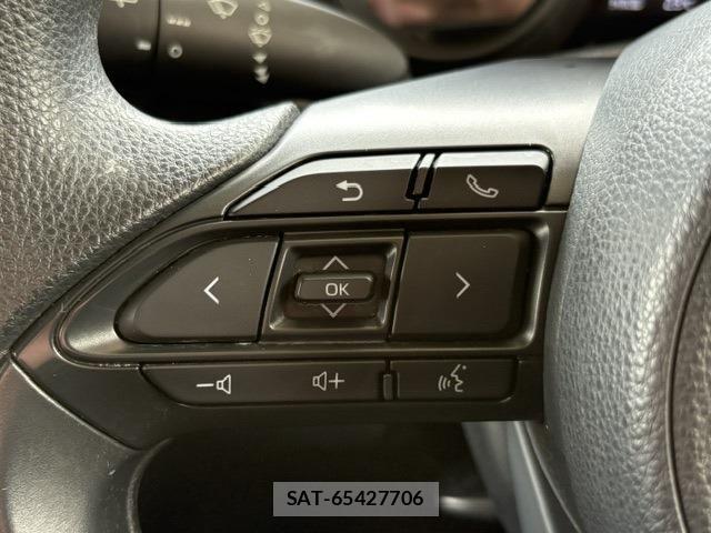 Toyota YARIS CROSS 2020-12 8832707-26
