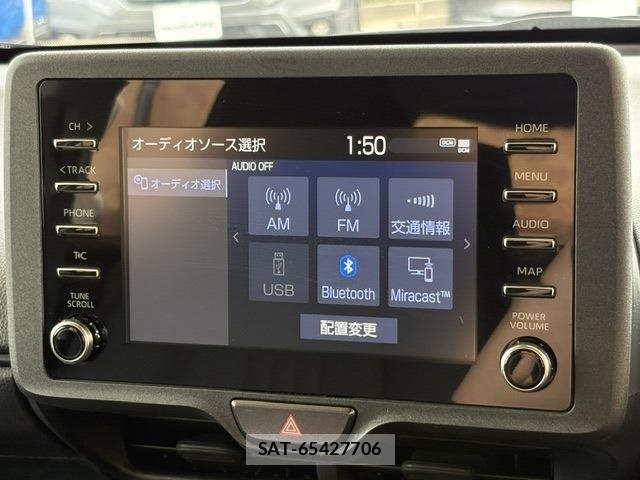 Toyota YARIS CROSS 2020-12 8832707-29
