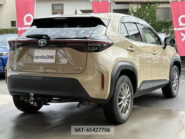 Toyota YARIS CROSS 2020-12 8832707-4