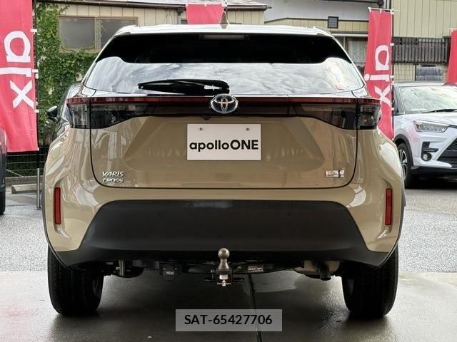 Toyota YARIS CROSS 2020-12 8832707-7