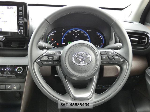 Toyota YARIS CROSS 2021-09 8832700-9