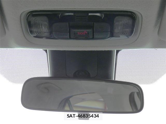 Toyota YARIS CROSS 2021-09 8832700-14