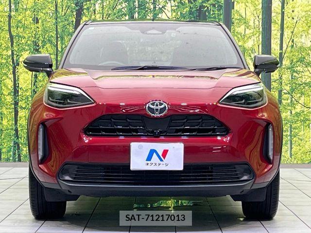 Toyota YARIS CROSS 2025-01 8832694-13