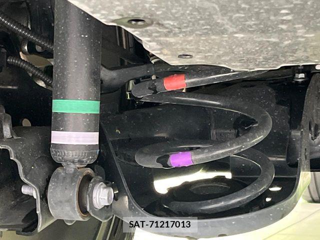 Toyota YARIS CROSS 2025-01 8832694-19