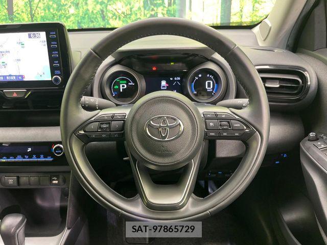 Toyota YARIS CROSS 2021-12 8832701-10