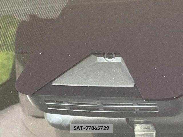 Toyota YARIS CROSS 2021-12 8832701-3