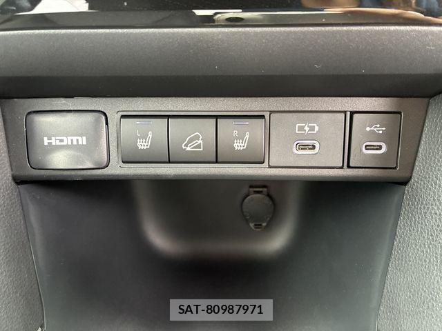 Toyota YARIS CROSS 2026-04 8832692-25