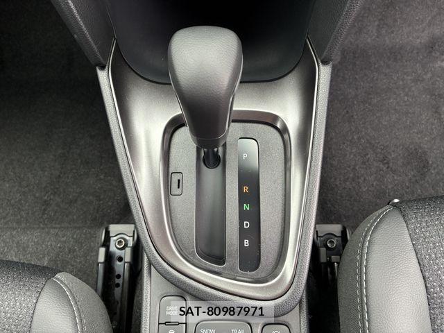 Toyota YARIS CROSS 2026-04 8832692-26