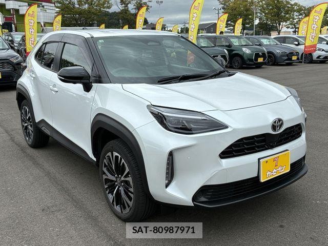 Toyota YARIS CROSS 2026-04 8832692-6