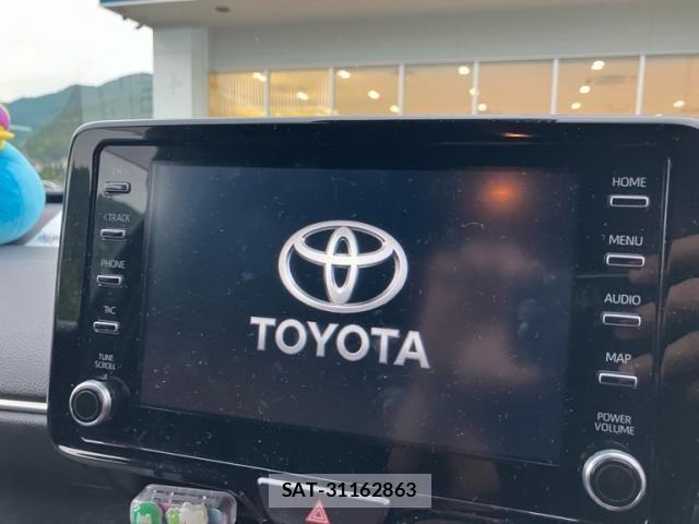Toyota YARIS CROSS 2023-12 8832696-18