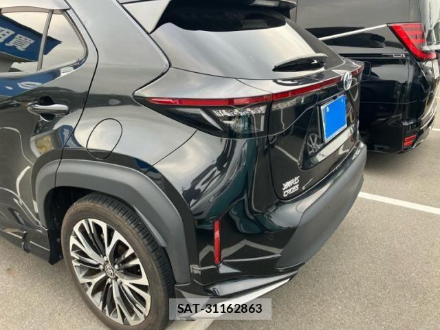 Toyota YARIS CROSS 2023-12 8832696-3