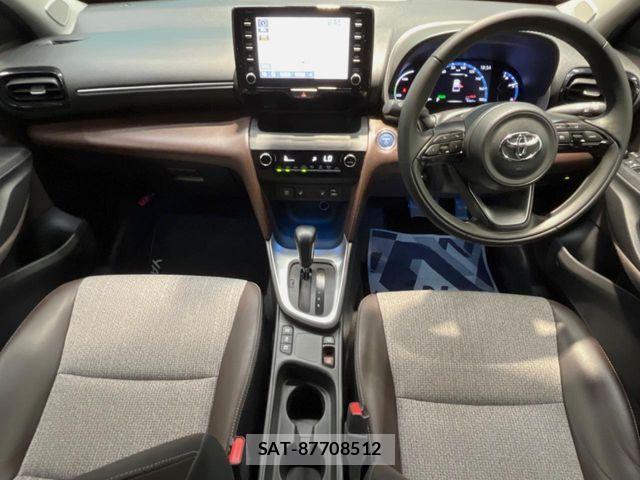 Toyota YARIS CROSS 2021-07 8851217-1