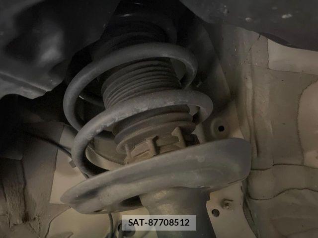 Toyota YARIS CROSS 2021-07 8851217-19