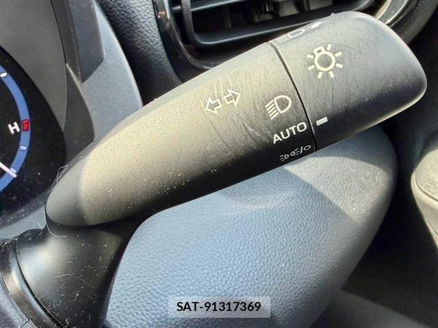 Toyota YARIS CROSS 2024-04 8851213-13