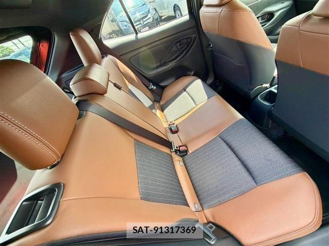 Toyota YARIS CROSS 2024-04 8851213-23