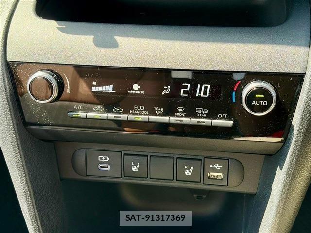Toyota YARIS CROSS 2024-04 8851213-6