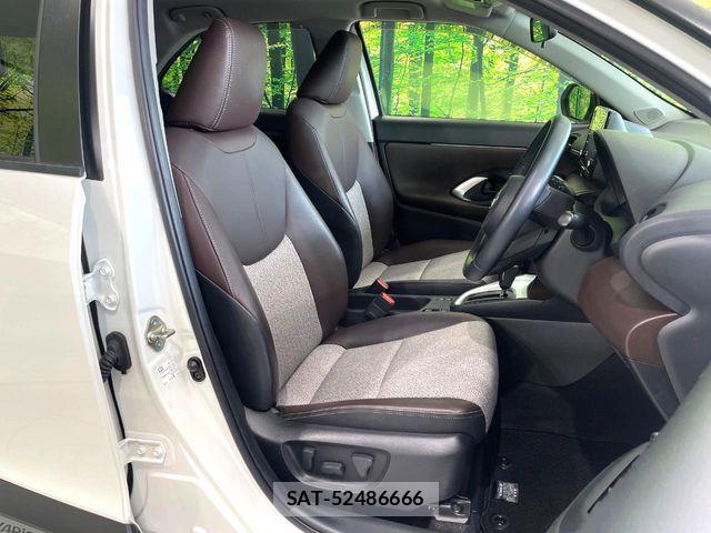 Toyota YARIS CROSS 2021-02 8851219-7