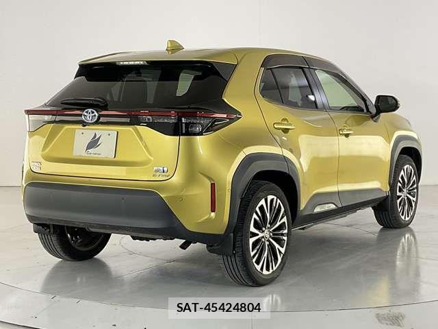 Toyota YARIS CROSS 2021-07 8851218-5