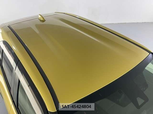 Toyota YARIS CROSS 2021-07 8851218-8